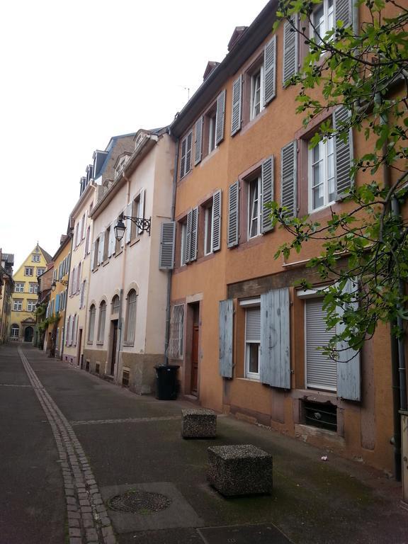 L'Ours De Colmar - Appartements En Centre Ville Экстерьер фото